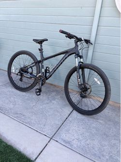 KONA LAVA DOME MOUNTAIN BIKE 29” Wheels