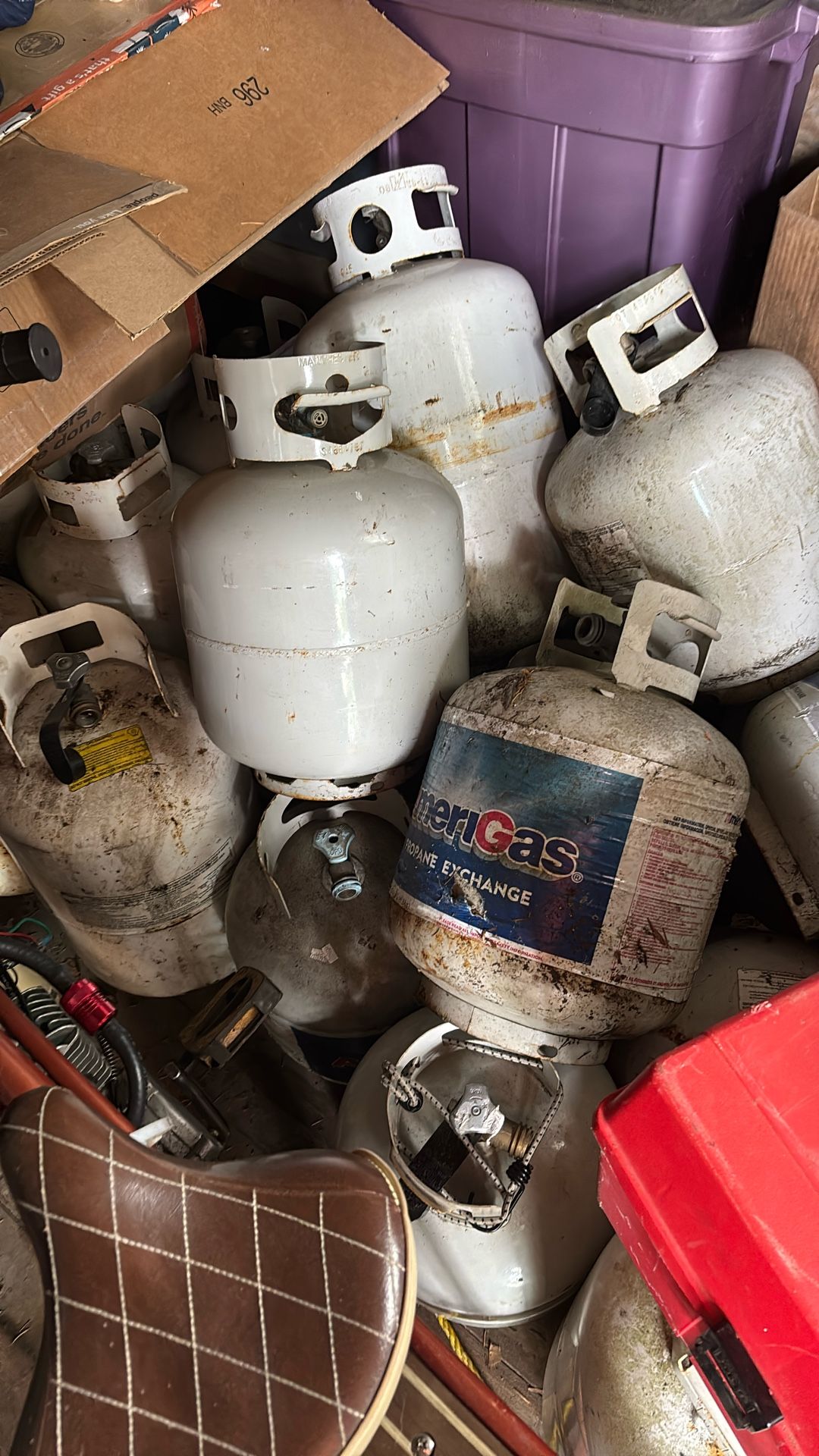 5 gallon and 7 1/2 gallon propane tanks