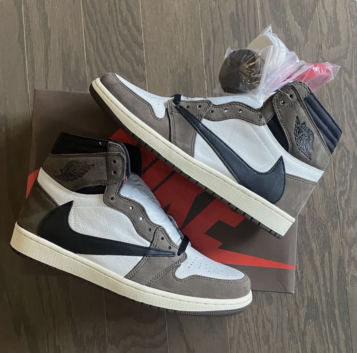 Travis Scott 1s High