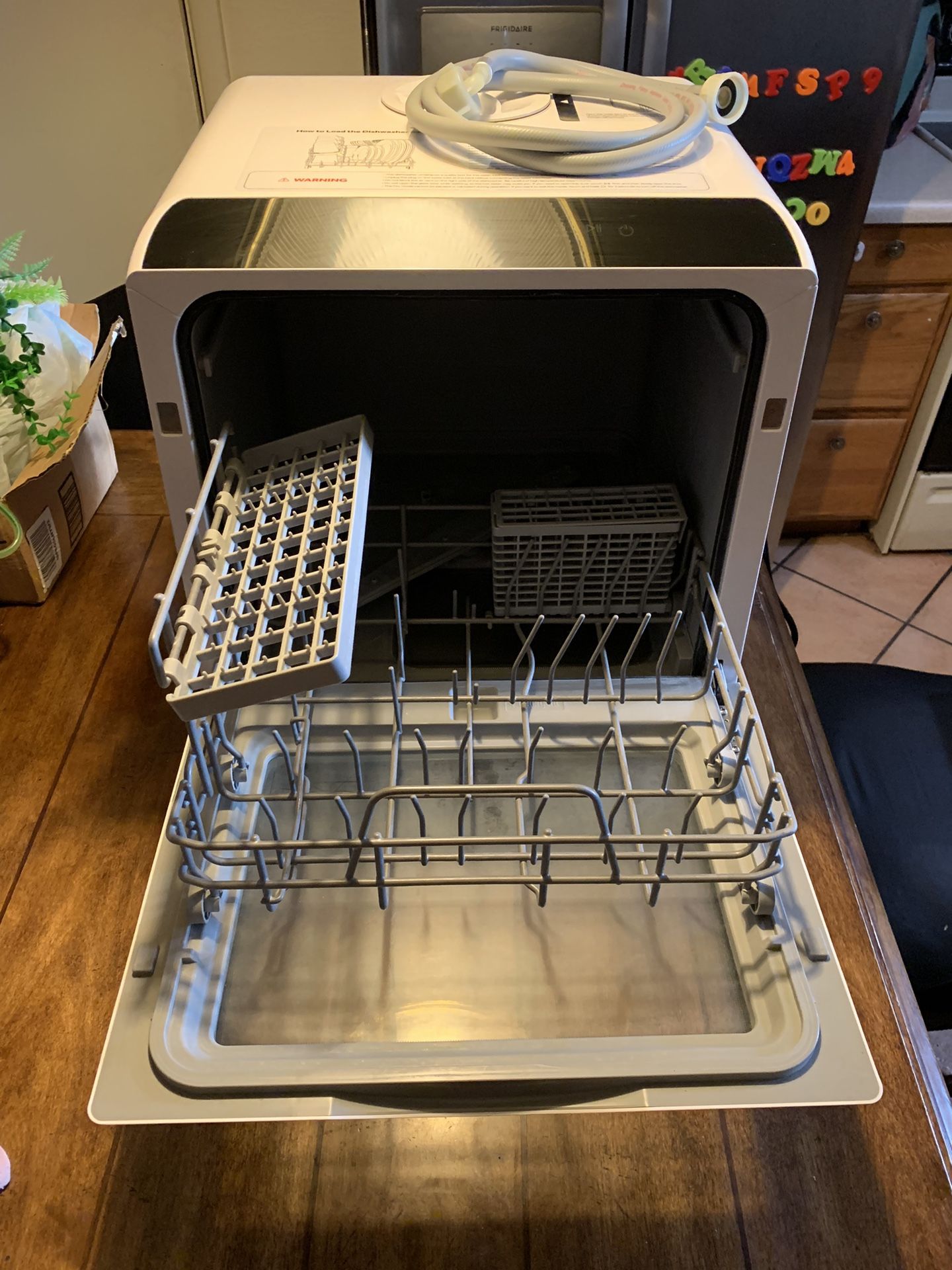 Novete Portable Countertop Dishwasher