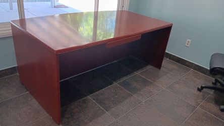 Free desk, television, and multi-funtional console