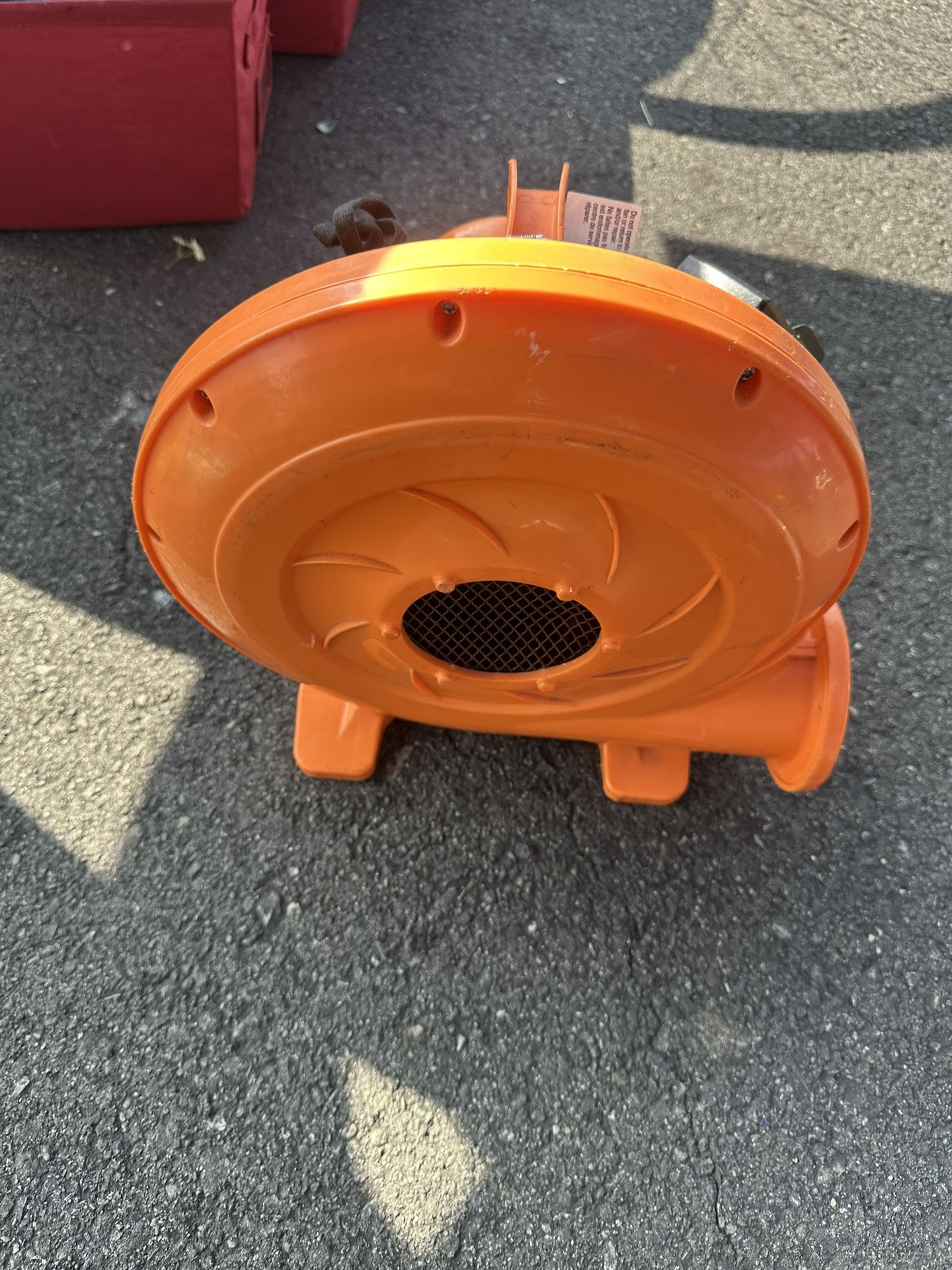 Carpet Drier Can Be Used For Construction To Dry Paint Faster Or For Whatever U Need It For $20