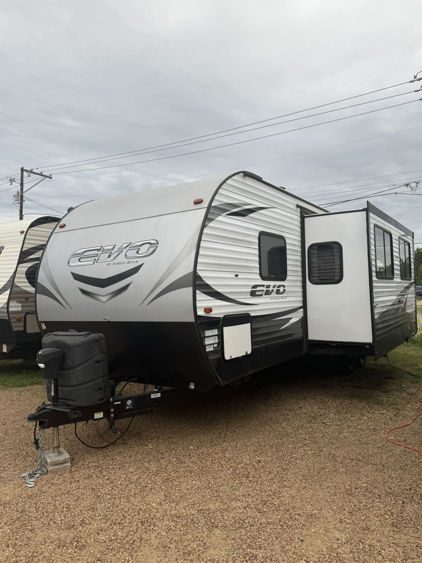 2021 Forest River Evo T2700