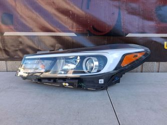 2017 2018 KIA FORTE HEADLIGHT HEADLAMP LEFT DRIVER SIDE ORIGINAL USED ASK