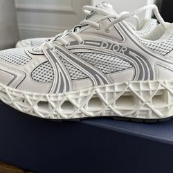 DIOR B35 Sneaker Size 11