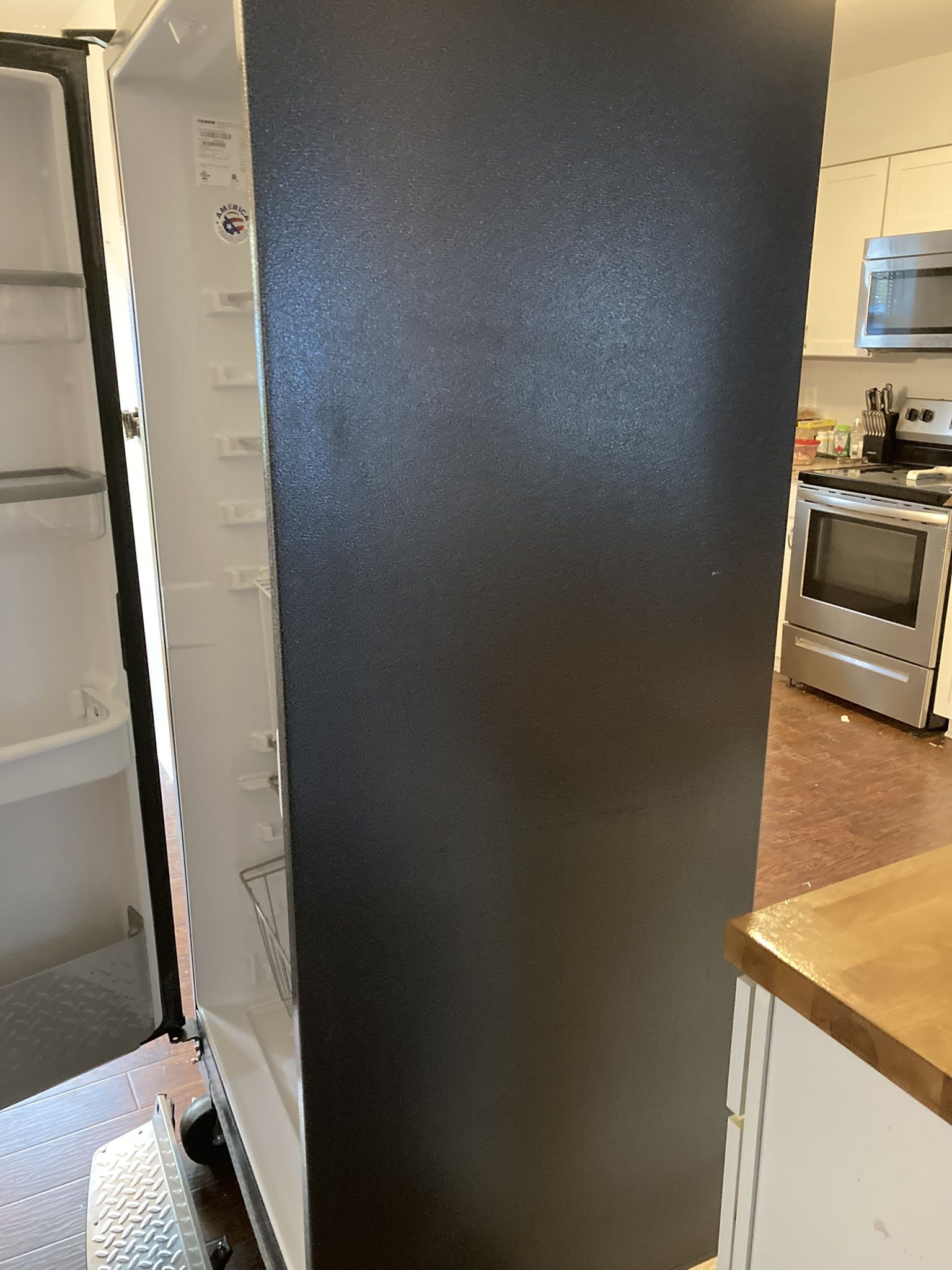 Refrigerator Black