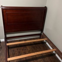 Full Size Bed