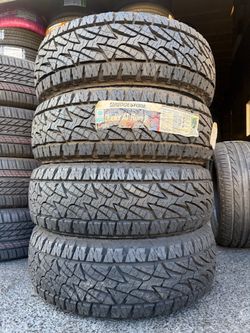 Set Bridgestone LT 245 65 R17