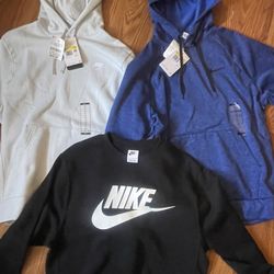 Size Small Nike Hoodies