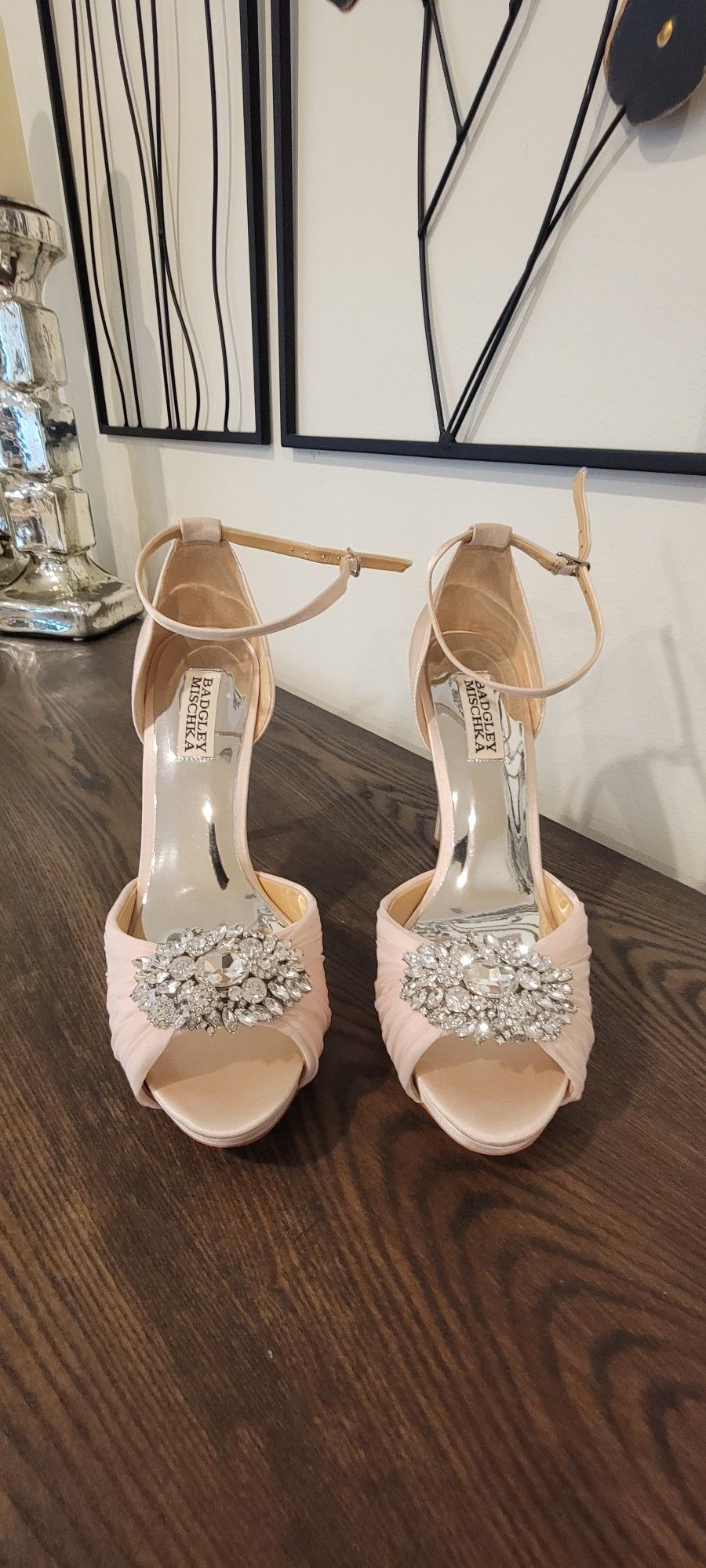 Soft Blush Badgley Mischka Heels NEW