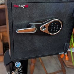 Heavy Duty Fireproof Safe