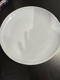 Plates for restaurants