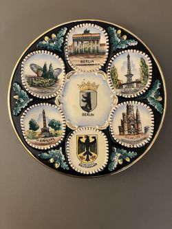 Vintage Berlin wall hanger plate