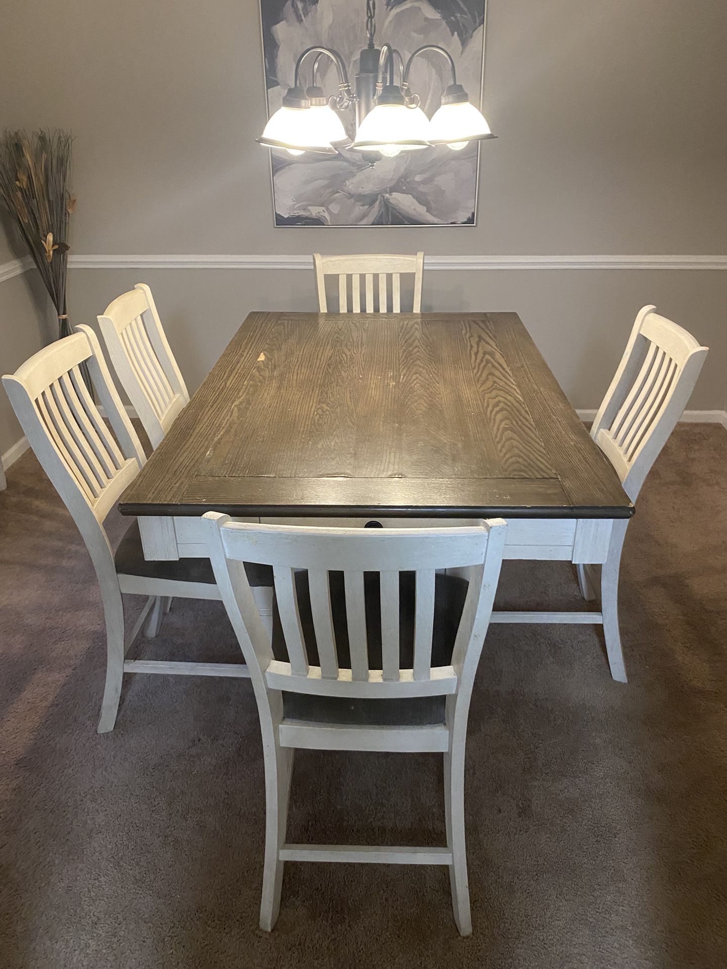 Dinner Room Table And Chairs