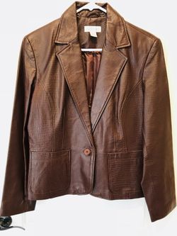Stylish comfy genuine leather jacket size M