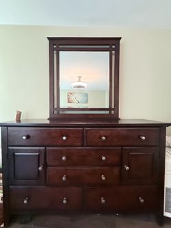 Bobs 8 drawer cherry dresser with mirror