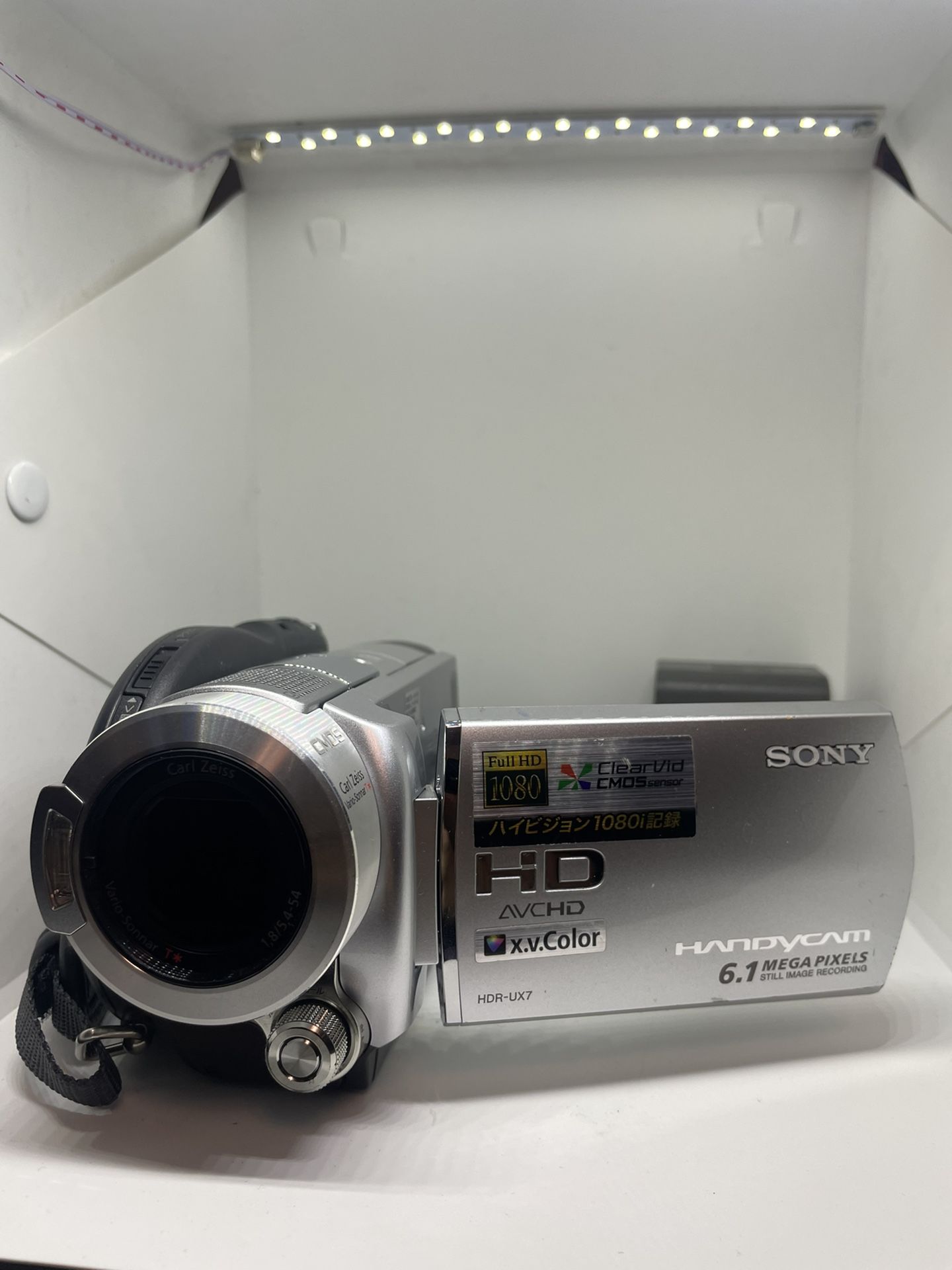 Sony Handycam HDR-UX7 1080i Full HD Camcorder 60gb Hdd dvd mini Memory stick duo