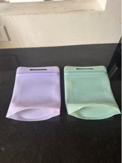 Set of 2 Reusable Silicone Food Storage Bags