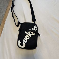 COOKIES HAND POUCH 