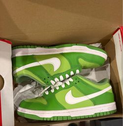 Nike Dunk Low Green White Sneakers