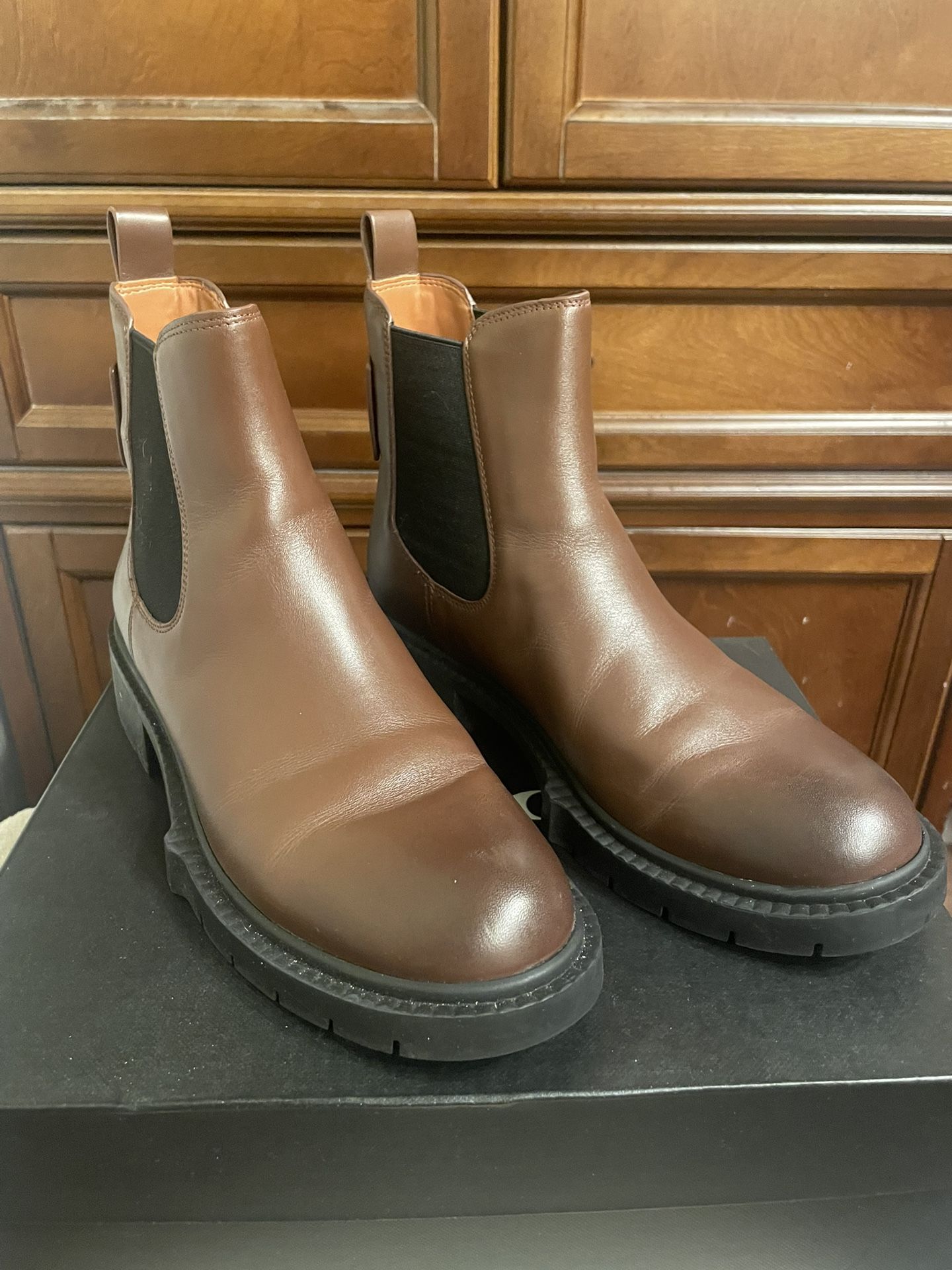Coach Leather Boots Booties Size 7.5B