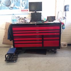 Tool Box 5ft 9 Inch