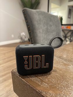 JBL go 4 Bluetooth speaker