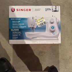 Singer Sewing Machine