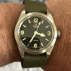 Trade / Sell Tudor Ranger Watch 
