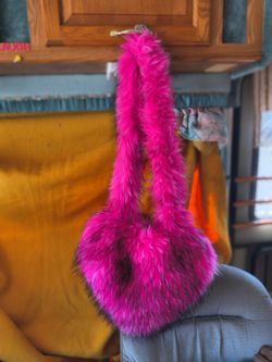 Faux Fur Heart Purse