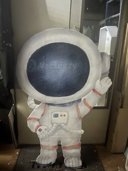 Astronaut Prop 