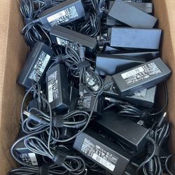 Lot of 100 Genuine Dell 90W AC Adapter big round tip