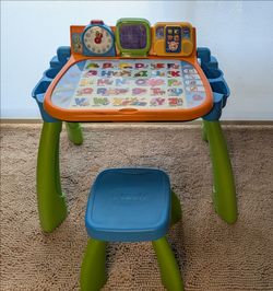 Vtech Touch and Learn Activity Desk Deluxe with Stool