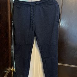 American Eagle men’s joggers