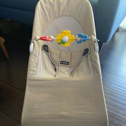 Baby Bjorn Bouncer