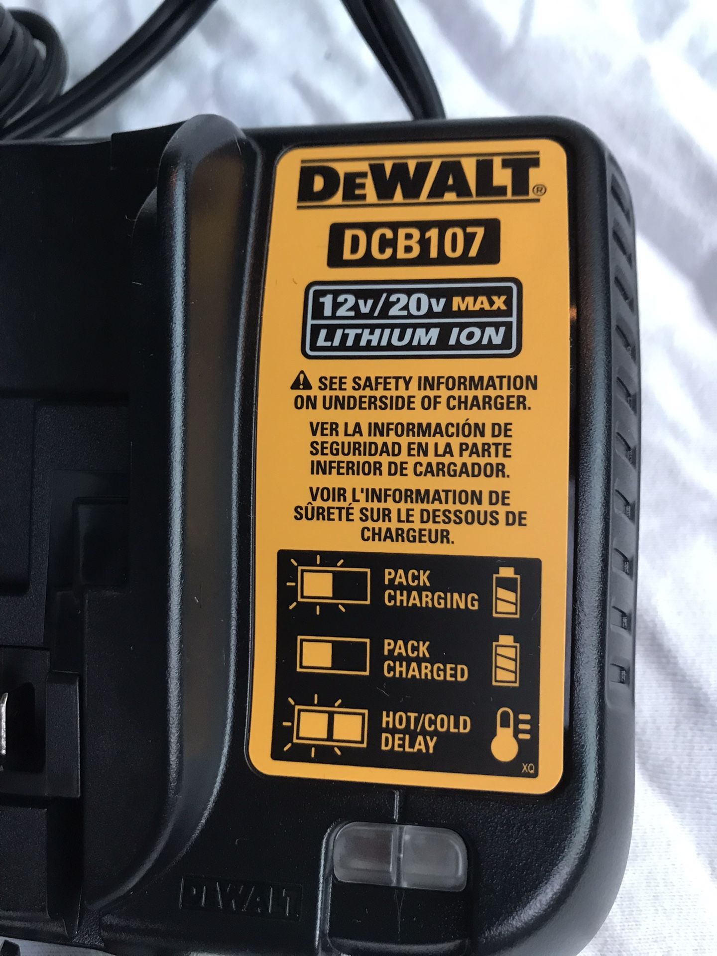 Dewalt Charger New