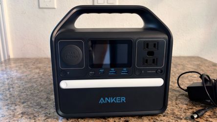 ANKER SOLIX 521 PowerHouse - 256Wh | 200W