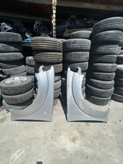 2005-2012 Nissan pathfinder Left Driver Fender $100 right passenger fender $100