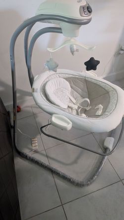 Graco
DuetConnect  LX Swing and Bouncer