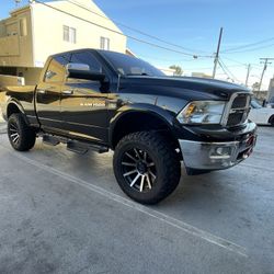 2012 Dodge Ram 1500 5.7