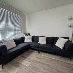 L-Shaped Sectional Sofa 