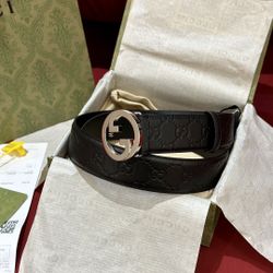 Gucci Mens Gold GG Buckle Calfskin Black Belt