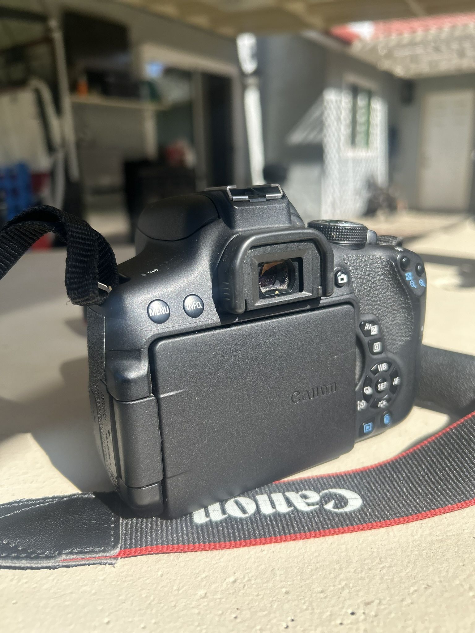 Canon T6I with 2 kit lens 