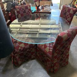 Glass Dining Table w/4 Chairs set