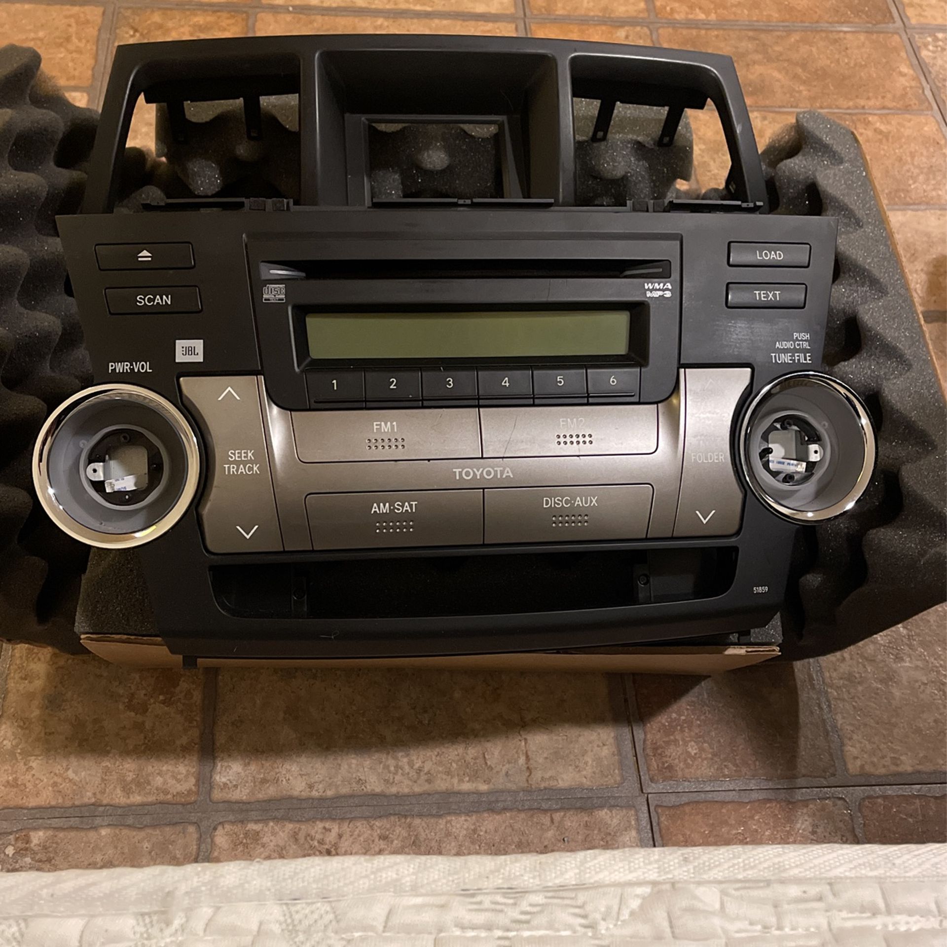 Tayota Highlander 2008 year JBL