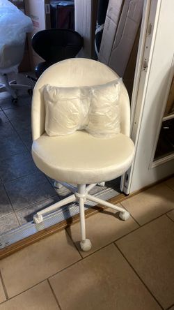 Vanity Chair