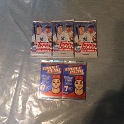  4 Packs 2013 2019 sealed packs of baseball cards