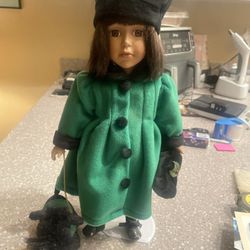 Avon Porcelain Doll Adrienne Special Memories "Holiday Radiance"  15" Green Coat