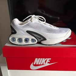 Brand New Nike Air Max DN