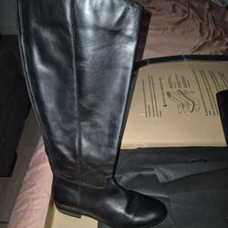 Female Riding Boots Size 6